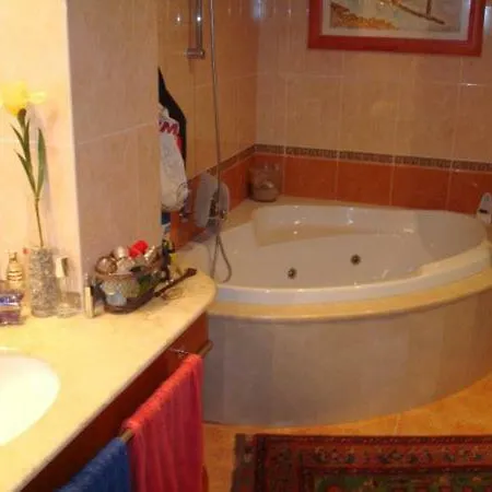Terevaourense Apartament *